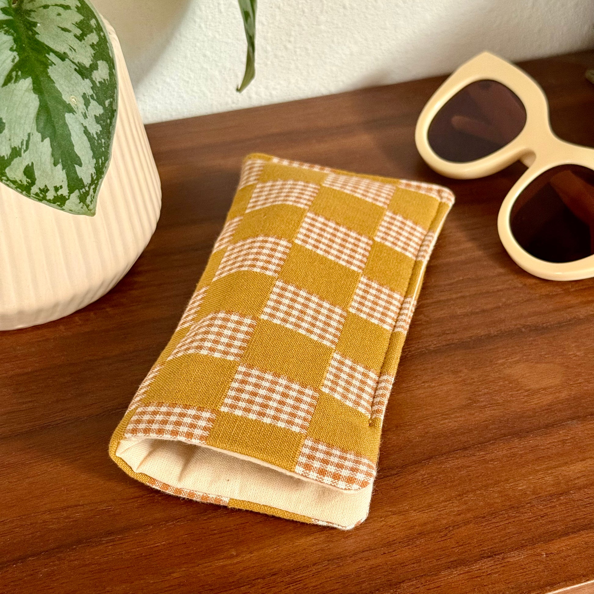 sunglass case