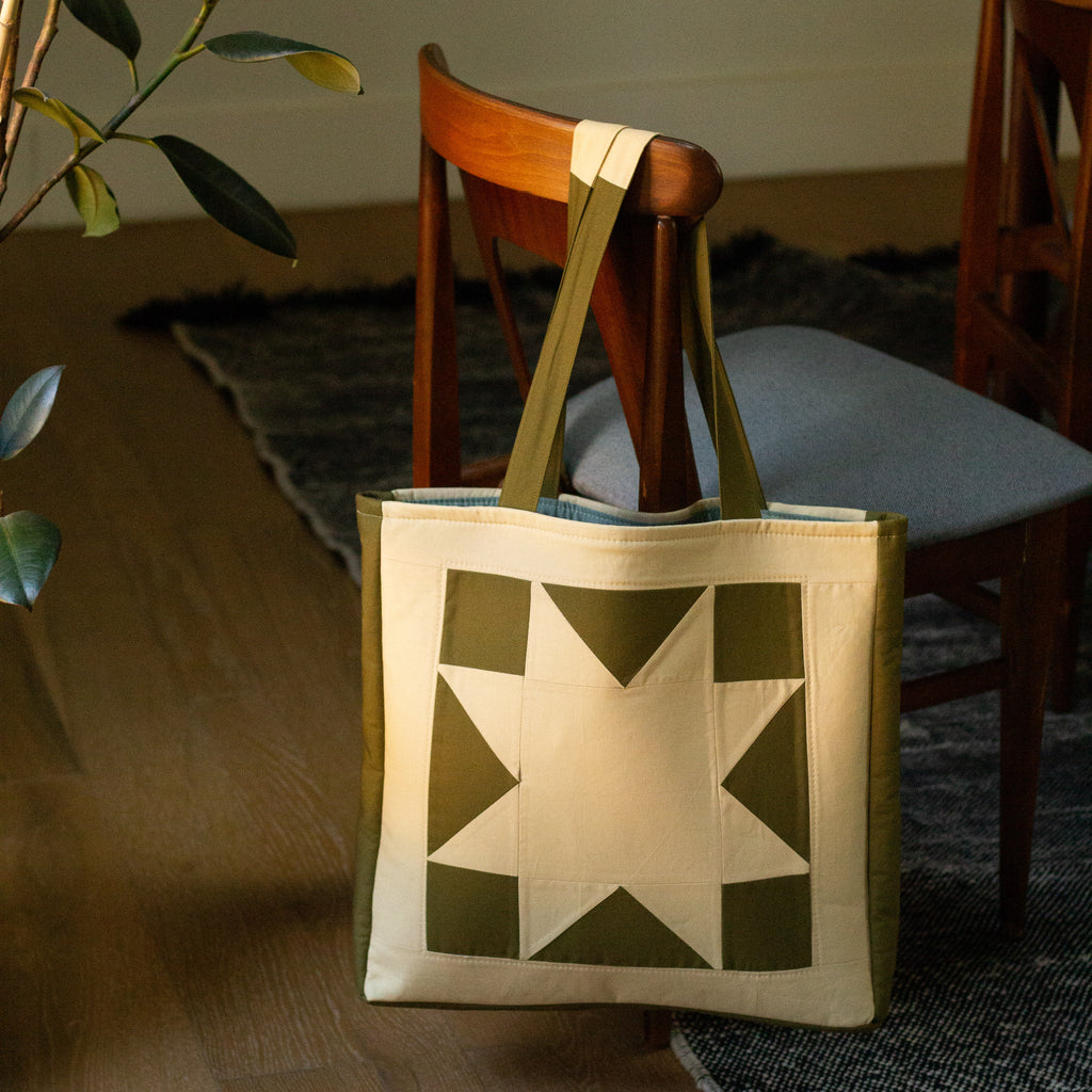 sawtooth quilt block tote