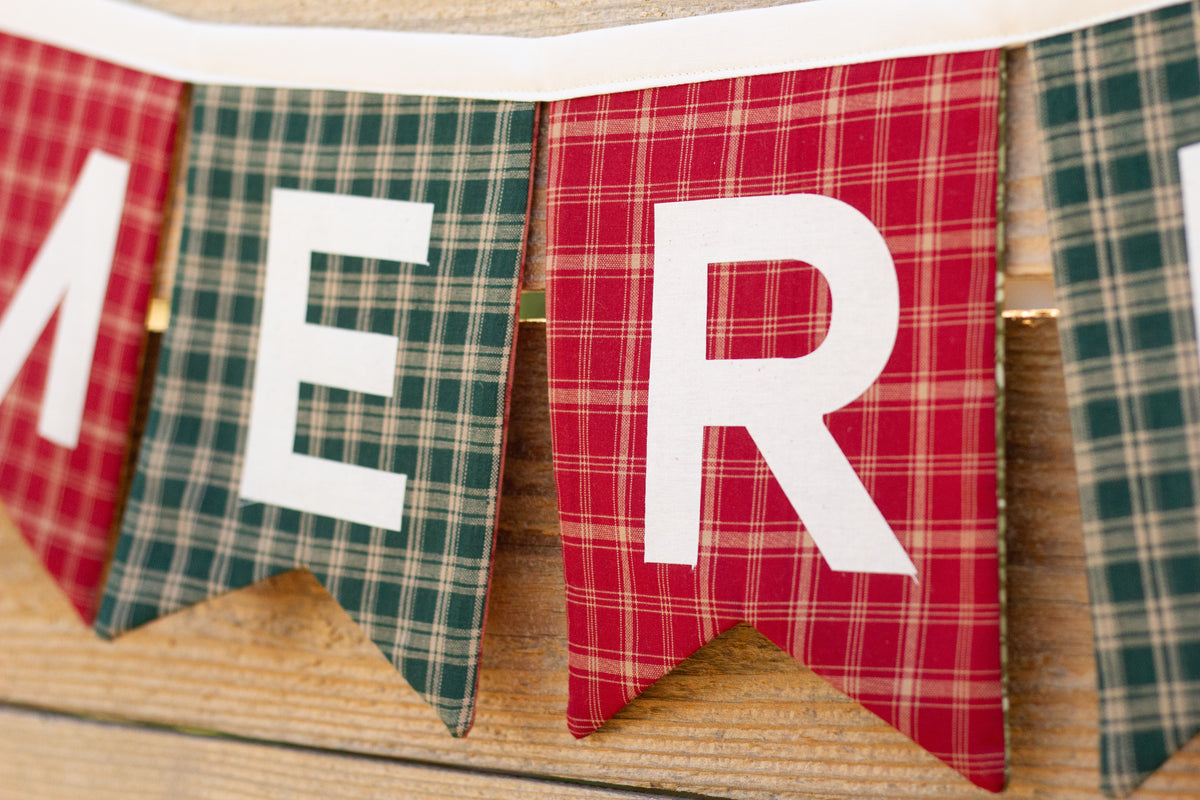 reversible Happy Birthday + Merry Christmas banner